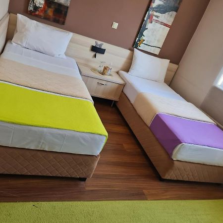 Hotel Bulevar Bitola Ngoại thất bức ảnh