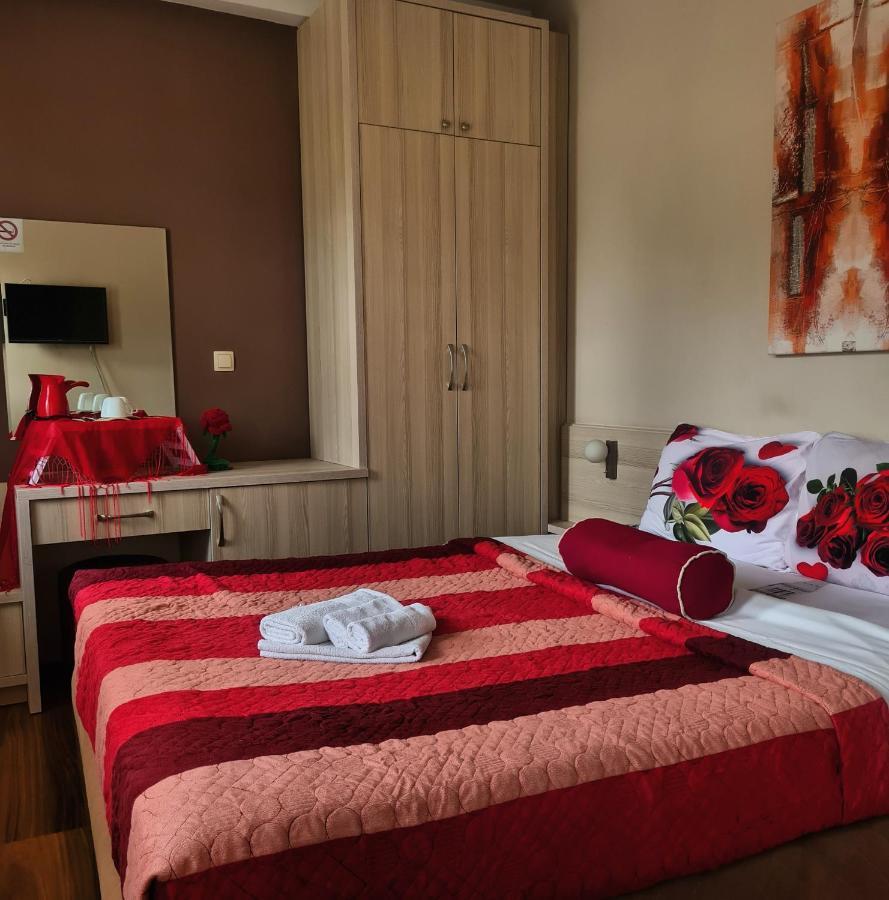Hotel Bulevar Bitola Ngoại thất bức ảnh