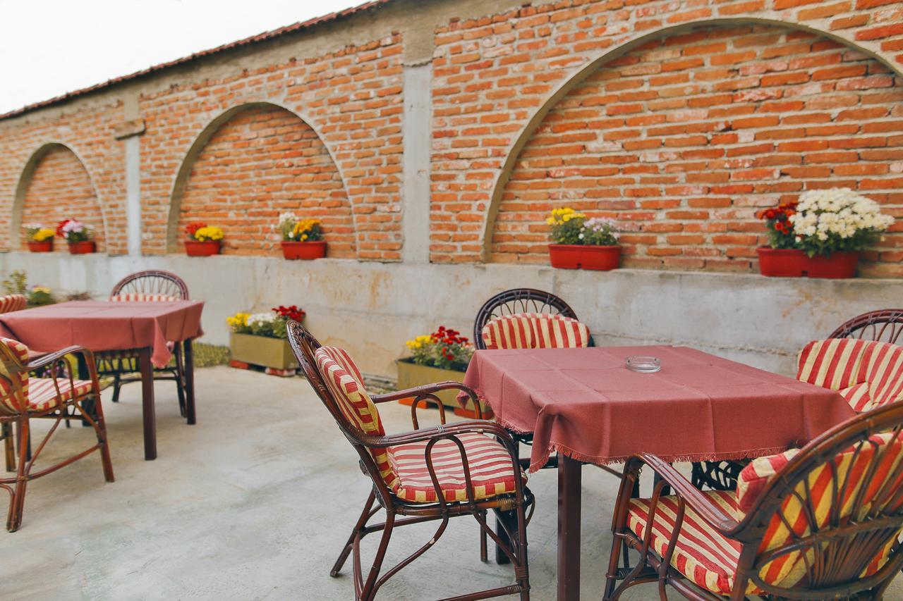 Hotel Bulevar Bitola Ngoại thất bức ảnh